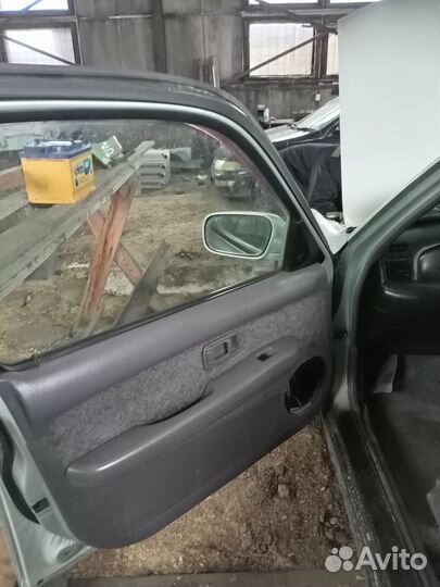 Авторазбор ниссан марч 1998г.в