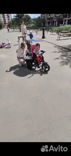 Детский велосипед с ручкой бу