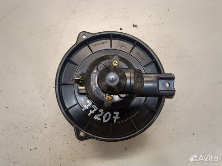 Двигатель отопителя Toyota Corolla Verso, 2003