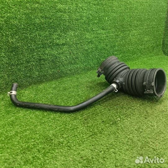 Патрубок воздушного фильтра Kia Ceed 2 рест. 2017