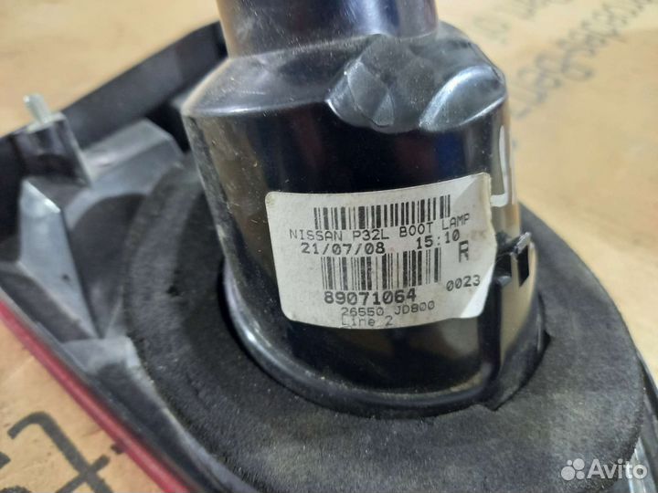 Правый фонарь крышки багажника Qashqai J10