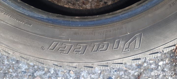 Viatti Brina Nordico V-522 215/50 R17