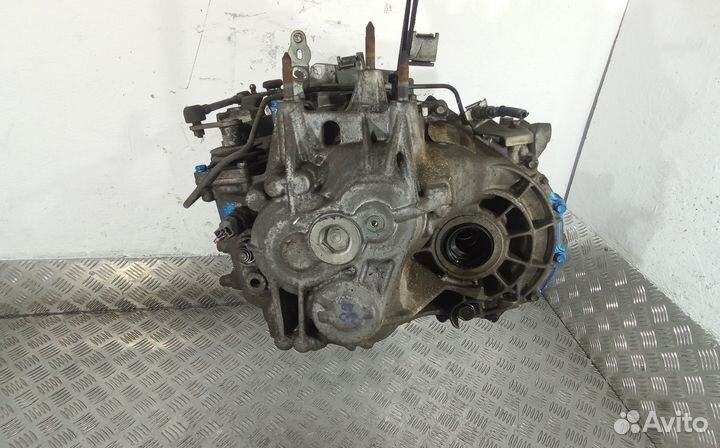 МКПП (механическая коробка переключения передач) M