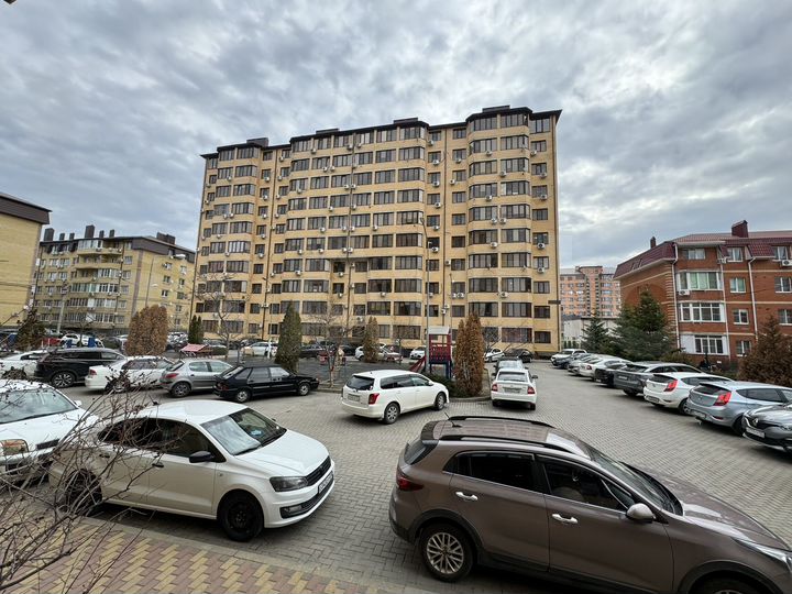 1-к. квартира, 46,8 м², 2/9 эт.