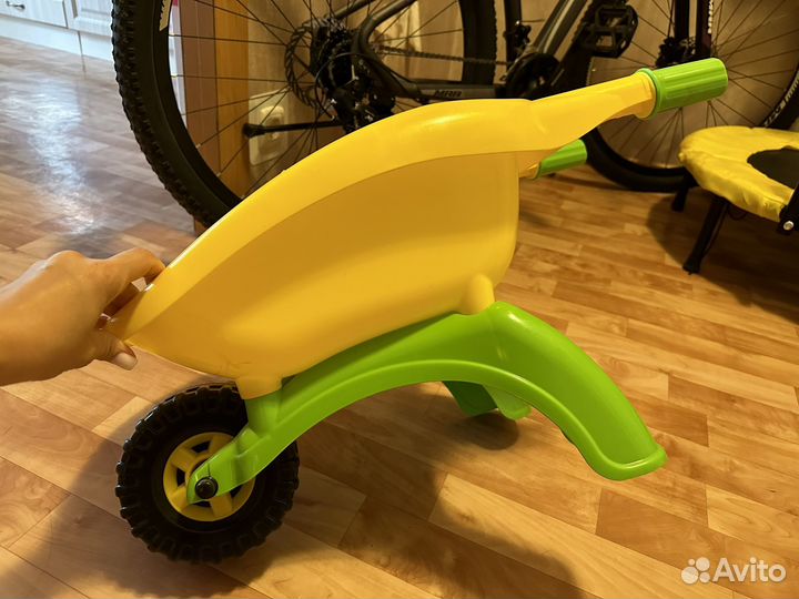 Тачка садовая детская