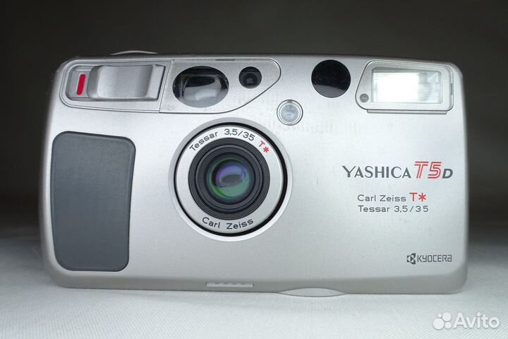 Yashica T5D проверена с пленкой