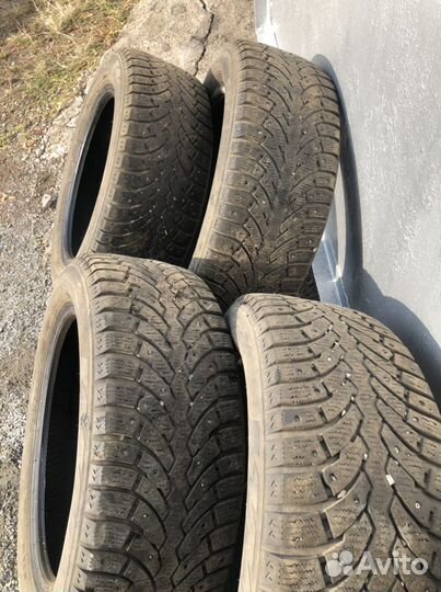 Pirelli Formula Ice 205/55 R16