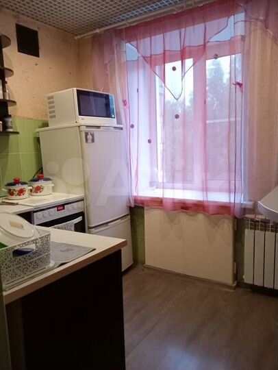 2-к. квартира, 45 м², 4/10 эт.