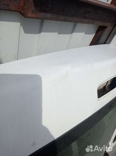 Двери багажника на LADA largus