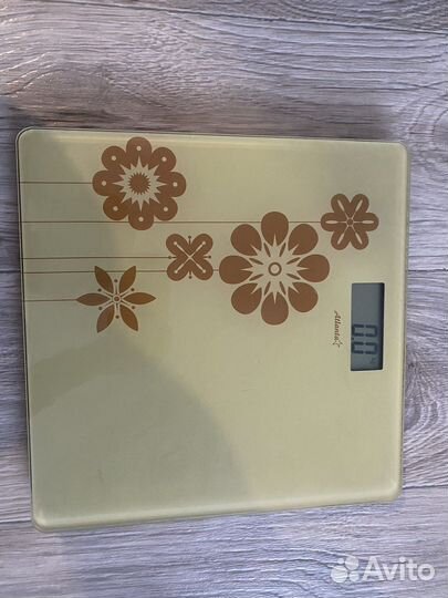 Весы напольные электронные до 300кг