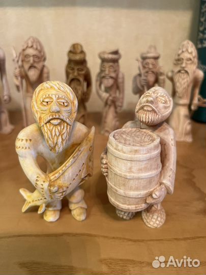 Деревянная фигура