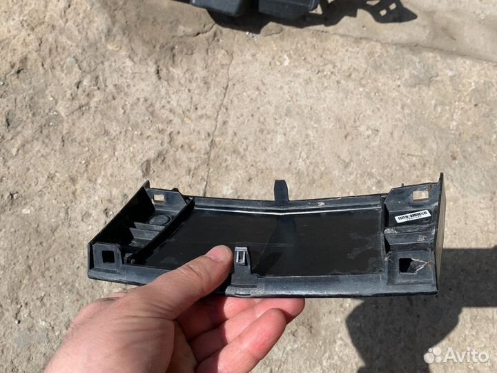 Накладка радарного датчика Mercedes w222 S-class