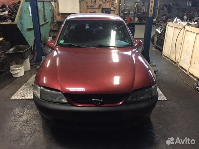 Разбор на запчасти Opel Vectra B
