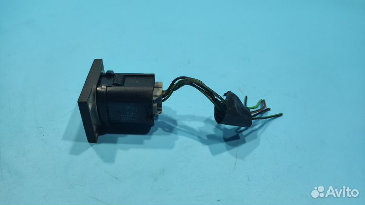 Кнопка обогрева заднего стекла для Ford Focus 2