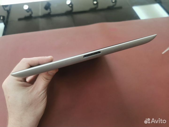 iPad 3 Wi-Fi 16Gb Space Gray в отличном состоянии