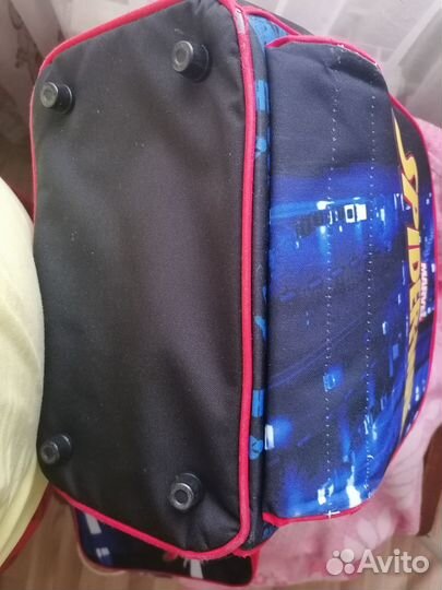 Школьный рюкзак