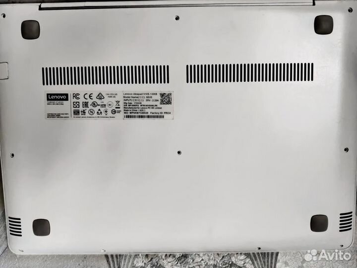 Lenovo i3-7100U/4gb ddr4/ssd512gb SATA