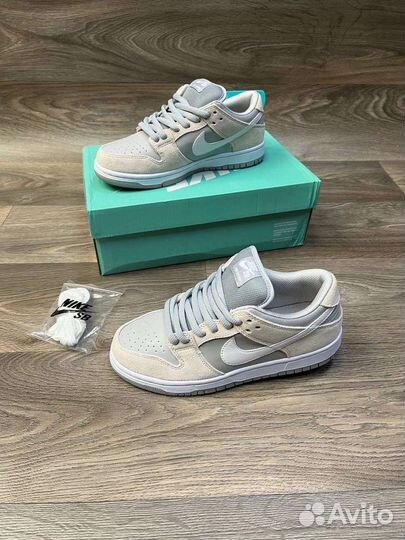 Кроссовки nike