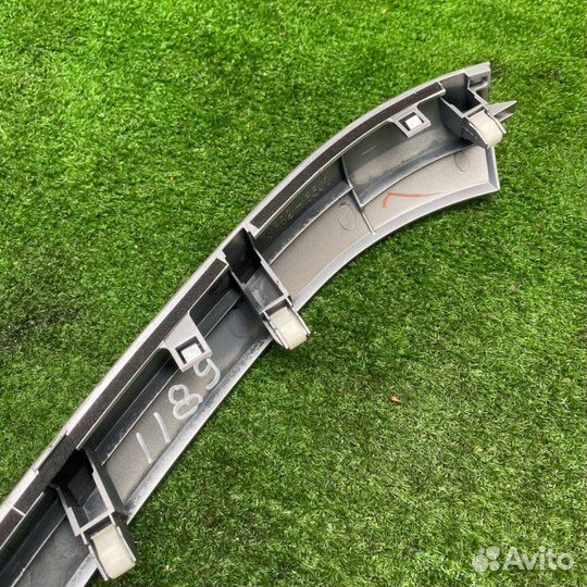 Сабли (накладки на консоль) пара Suzuki Escudo