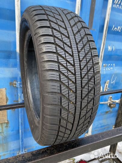 Goodyear Vector 4Seasons 205/55 R16 94V