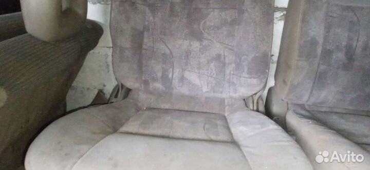 Mazda premacy CP8W сиденье переднее правое велюр