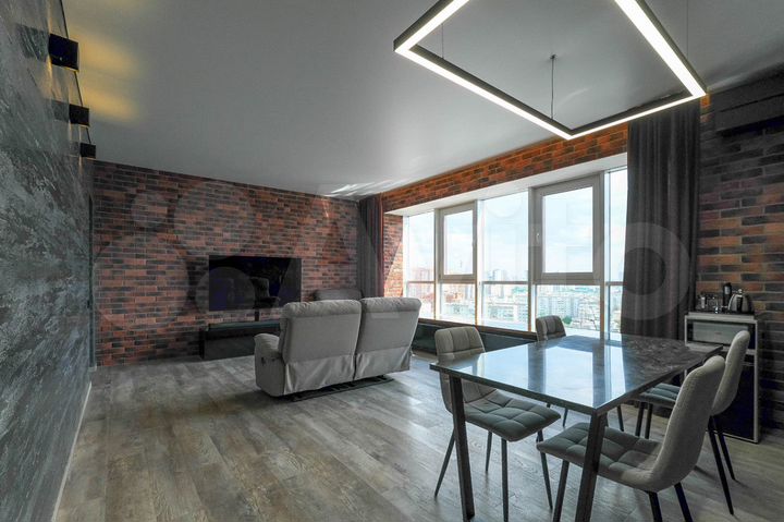 4-к. квартира, 143 м², 15/24 эт.