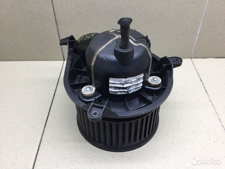 Моторчик отопителя Mercedes Benz Sprinter 906