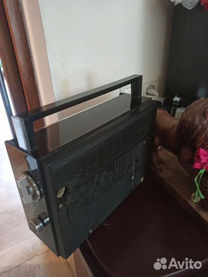 Радиоприемник VEF 202 люкс