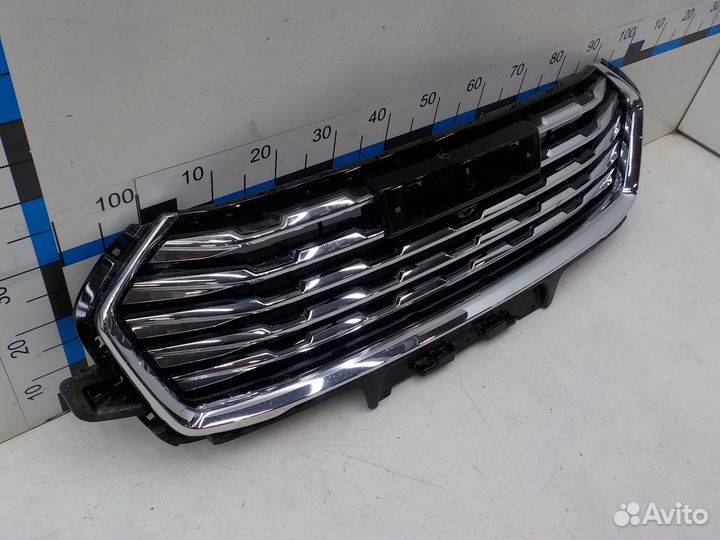Б/У Решетка радиатора Haval Jolion 2021