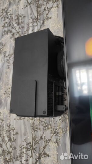 Игровая приставка Xbox Series X 1TB Digital