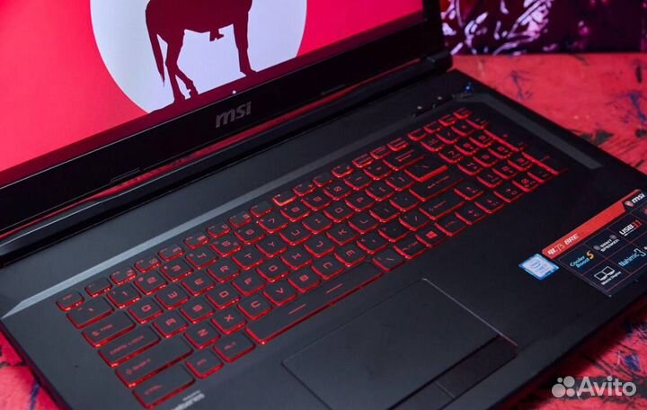 Игровой ноутбук MSI Intеl Соrе i7 / GTX1060 / 512