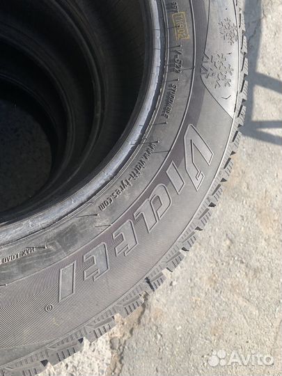 Viatti Bosco Nordico V-523 215/60 R16