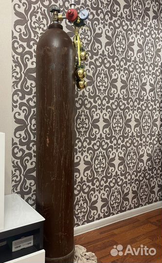 Комплект: Баллон для гелия с редуктором и насадкой