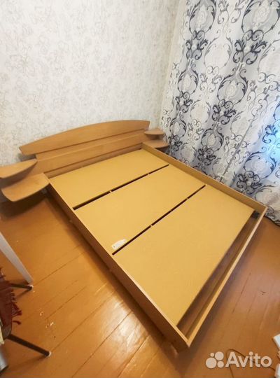 Кровать двухспальная бу