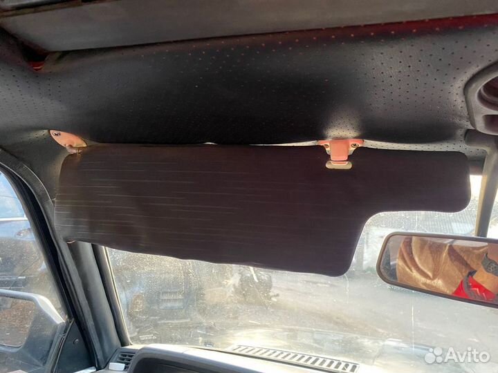 Солнцезащитные козырьки BMW E21