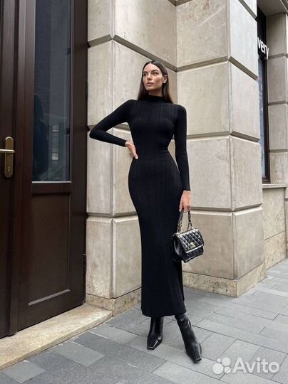 Платье приталенное