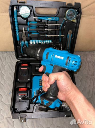 Шуpуповepт ударный Makita 26v 5А/ч Новый