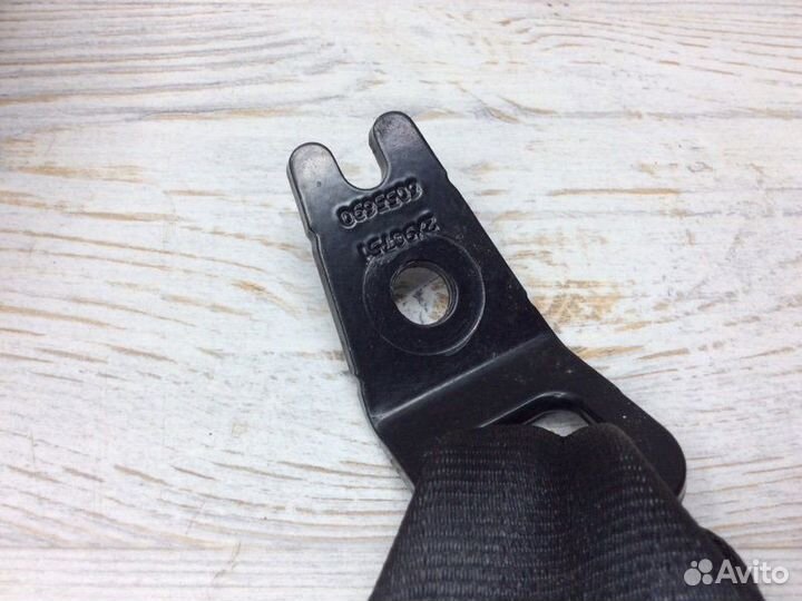 Ремень безопасности с пиропатроном задний правый