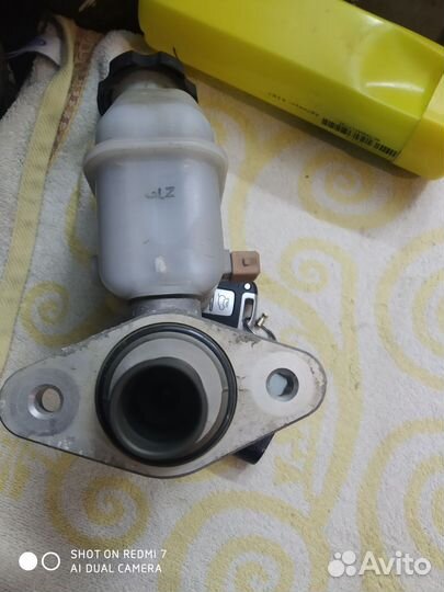 Главный тормозной цилиндр KIA sorento 2xm