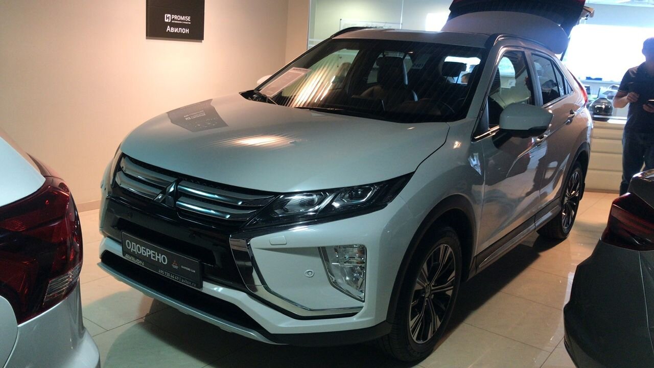 Mitsubishi Eclipse Cross: фото владельца