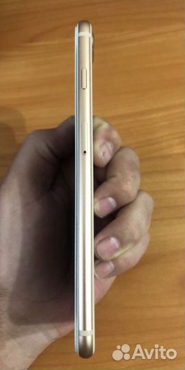 iPhone 8 Plus, 64 ГБ