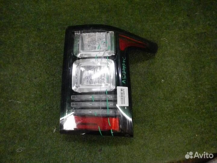 Фонарь задний правый Land Rover Range Rover