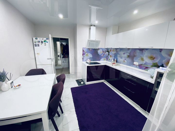 2-к. квартира, 80 м², 5/9 эт.