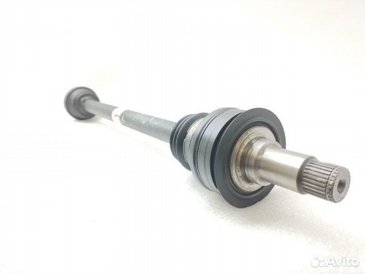 Полуось (привод) задний левый Mercedes-Benz