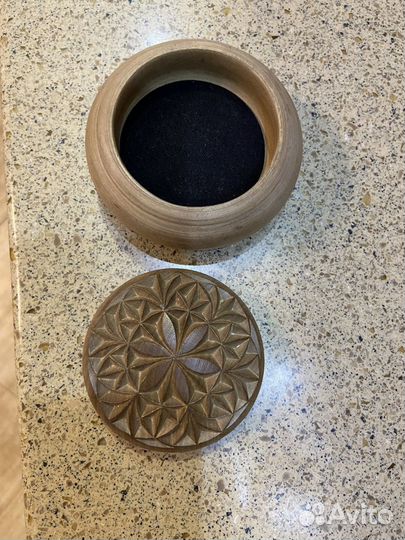 Шкатулка из натурального дерева