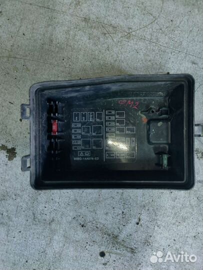 Крышка блока предохранителей ford mondeo 2