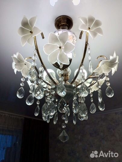 Люстра потолочная