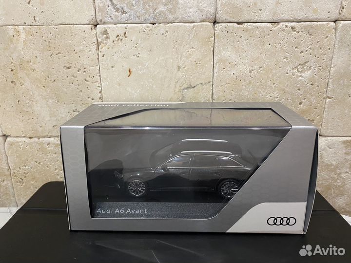 Коллекционная модель Audi A6 Avant minichamps