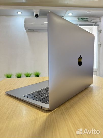 Macbook Air 13 2019 i5 8/128gb Grey