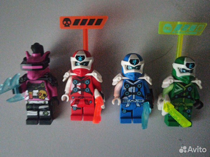 Lego минифигурки